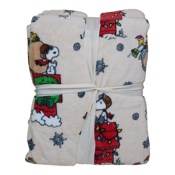 Peanuts Full/Queen Plush Blanket 90x90 By Berkshire Polyester Snoopy Holiday - Picture 7 of 9